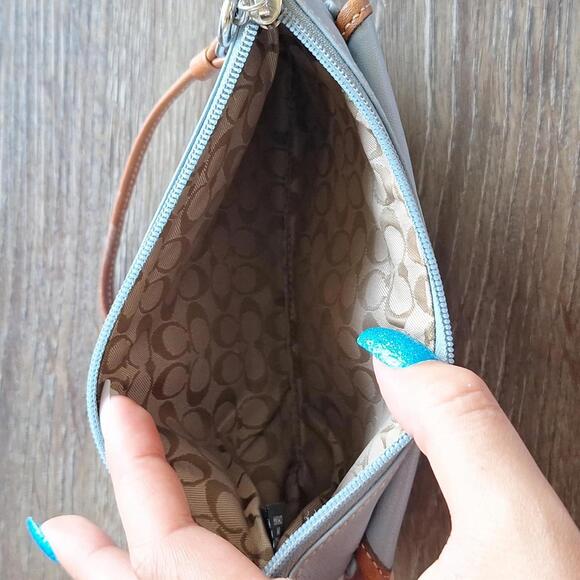 Y2k Coach Blue And Brown Mini Purse - Picture 8 of 8